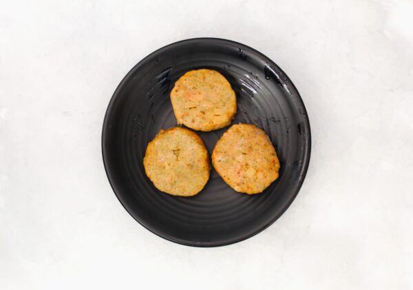 Salmon Cakes Plain ( 2 pack ) - Frozen